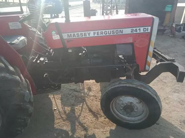 Tafe (Massey) Massey Ferguson 241 DI MAHA SHAKTI