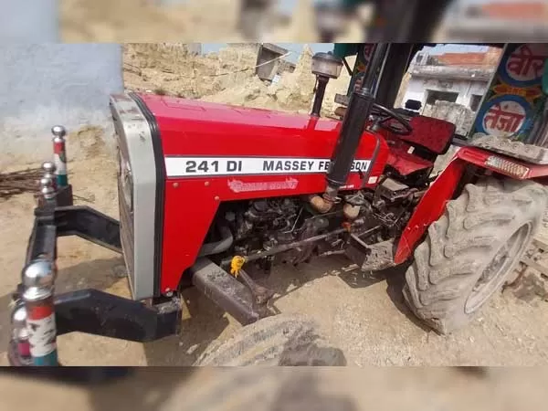 Tafe (Massey) Massey Ferguson 241 DI MAHA SHAKTI