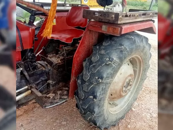 Tafe (Massey) Massey Ferguson 1035 DI