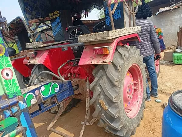 Mahindra Mahindra 475 DI