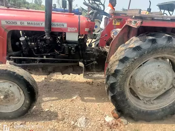 Tafe (Massey) Massey Ferguson 1035 DI