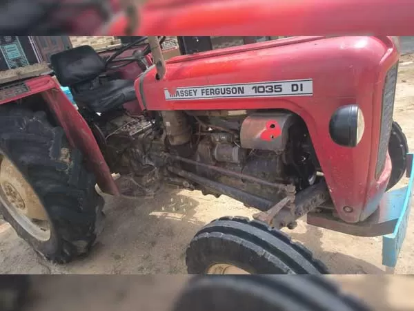 Tafe (Massey) Massey Ferguson 1035 DI