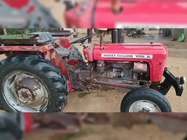 Tafe (Massey) Massey Ferguson 1035 DI