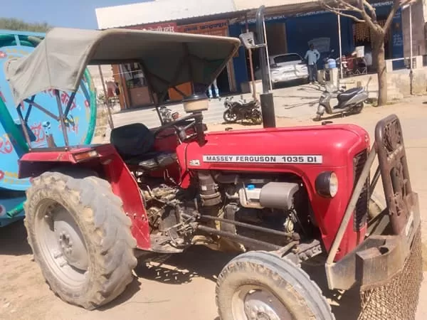 Tafe (Massey) Massey Ferguson 1035 DI
