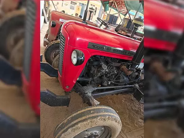 Tafe (Massey) Massey Ferguson 1035 DI
