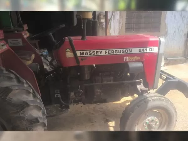 Tafe (Massey) Massey Ferguson 241 DI