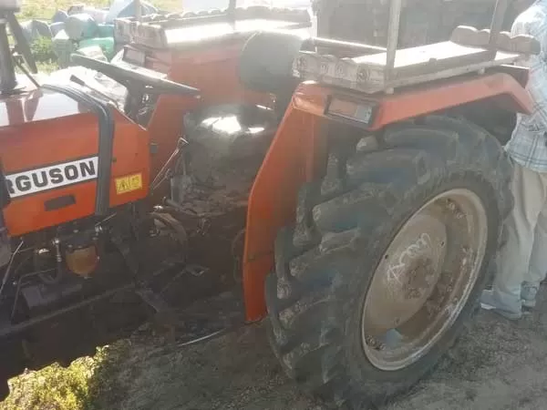 Tafe (Massey) Massey Ferguson 1035 DI