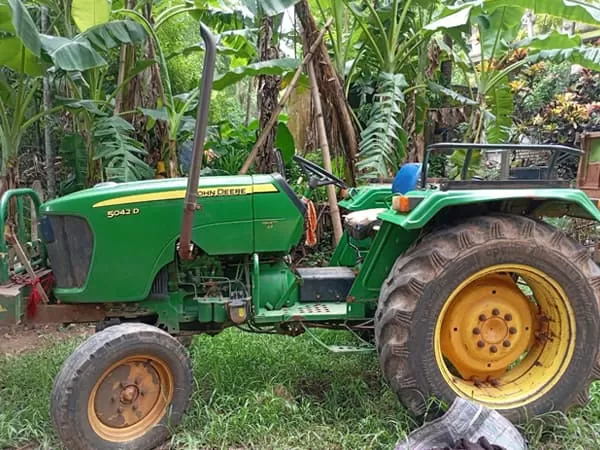 John Deere 5042 D