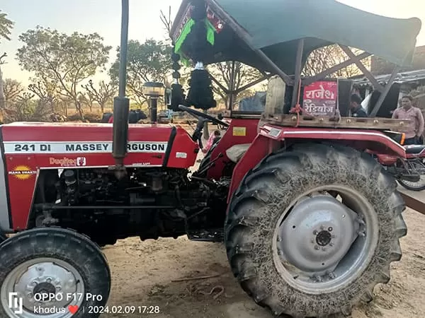 Tafe (Massey) Massey Ferguson 241 DI MAHA SHAKTI