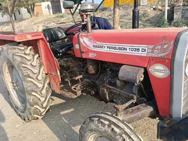 Tafe (Massey) Massey Ferguson 1035 DI MAHA SHAKTI