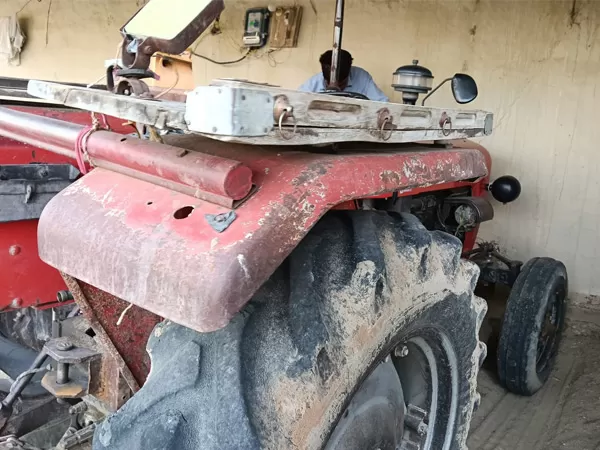 Tafe (Massey) Massey Ferguson 1035 DI
