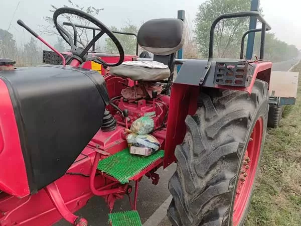 Mahindra Mahindra 265 DI