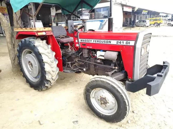 Tafe (Massey) Massey Ferguson 241 DI