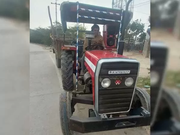 Tafe (Massey) Massey Ferguson 1035 DI