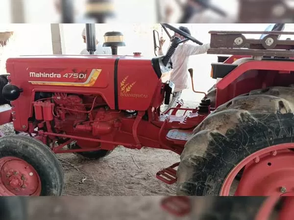 Mahindra Mahindra 475 DI
