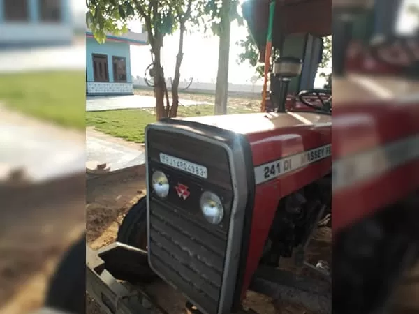 Tafe (Massey) Massey Ferguson 241 DI MAHA SHAKTI