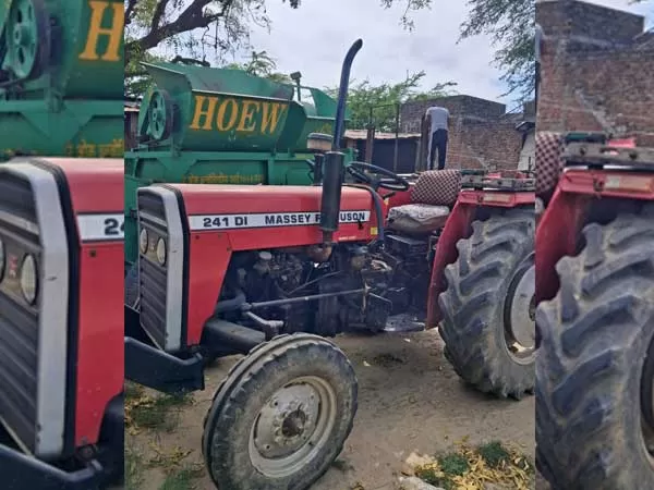 Tafe (Massey) Massey Ferguson 241 DI