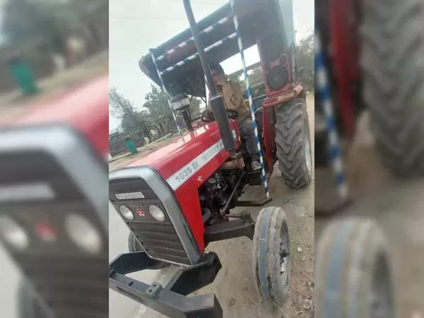 Tafe (Massey) Massey Ferguson 1035 DI