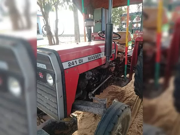 Tafe (Massey) Massey Ferguson 241 DI MAHA SHAKTI