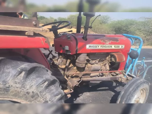 Tafe (Massey) Massey Ferguson 1035 DI