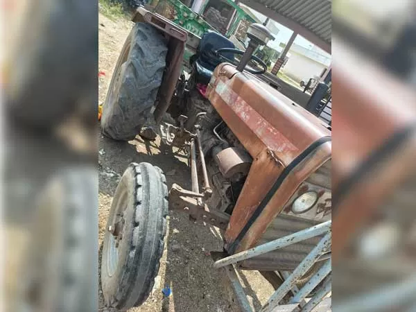 Tafe (Massey) Massey Ferguson 1035 DI