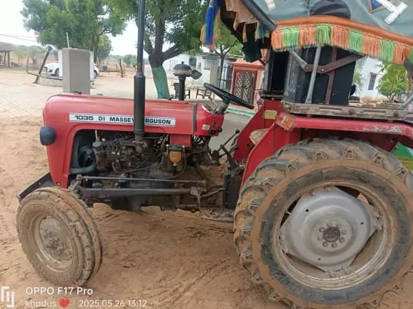 Tafe (Massey) Massey Ferguson 1035 DI