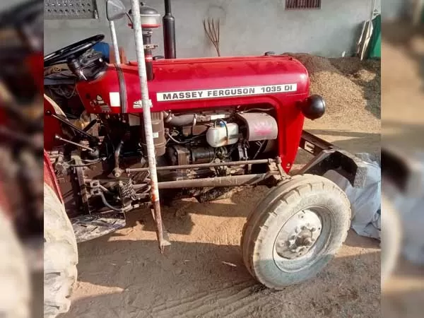Tafe (Massey) Massey Ferguson 1035 DI