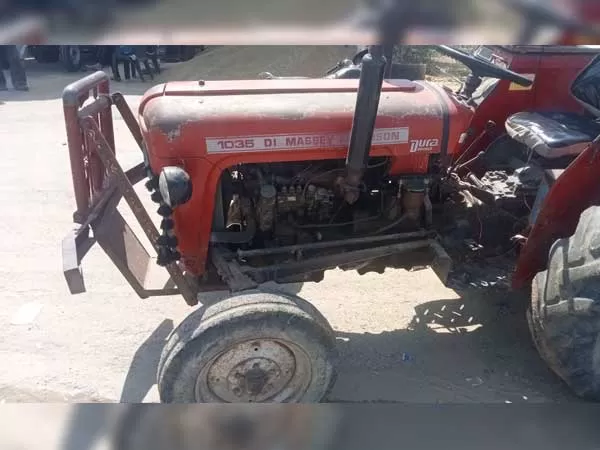 Tafe (Massey) Massey Ferguson 1035 DI