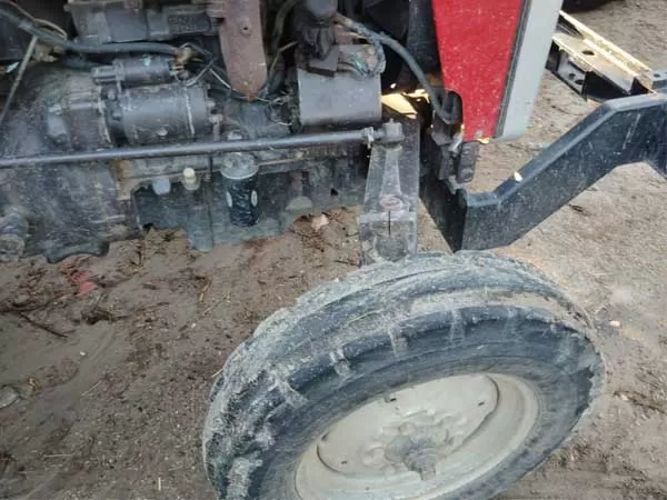 Tafe (Massey) Massey Ferguson 245 DI