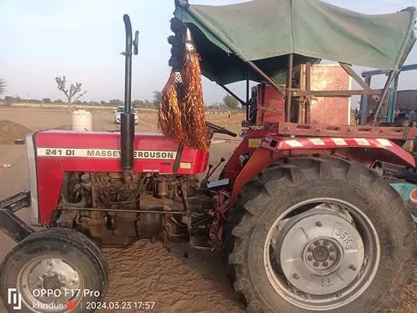 Tafe (Massey) Massey Ferguson 241 DI MAHA SHAKTI