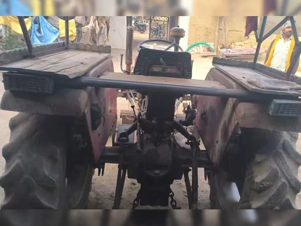 Tafe (Massey) Massey Ferguson 241 DI