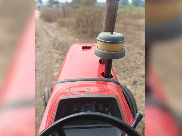 Mahindra Mahindra 575 DI