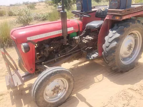 Massey Ferguson 1035 DI