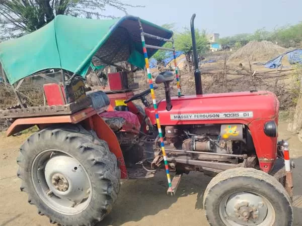 Tafe (Massey) Massey Ferguson 1035 DI