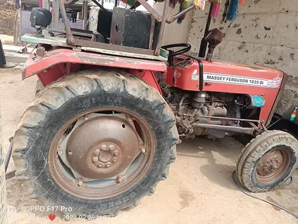 Tafe (Massey) Massey Ferguson 1035 DI