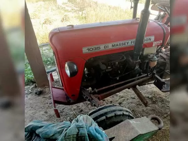 Tafe (Massey) Massey Ferguson 1035 DI