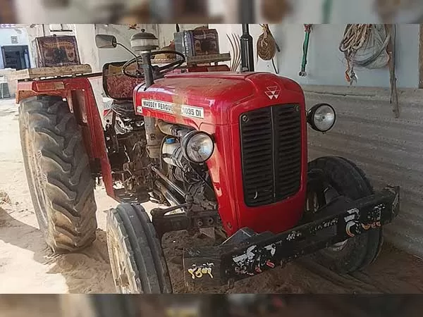 Tafe (Massey) Massey Ferguson 1035 DI