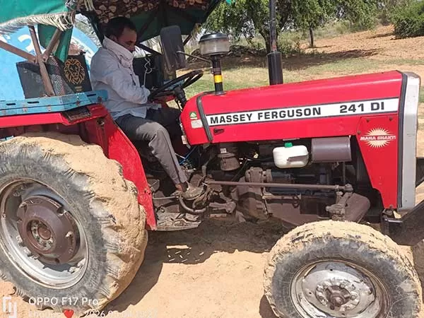 Tafe (Massey) Massey Ferguson 241 DI MAHA SHAKTI