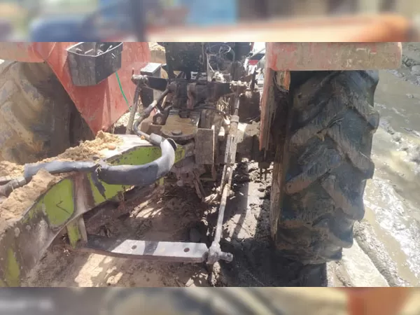 Tafe (Massey) Massey Ferguson 1035 DI