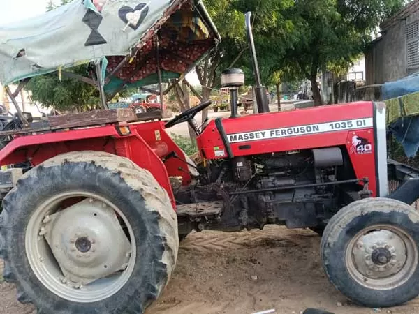 Tafe (Massey) Massey Ferguson 1035 DI