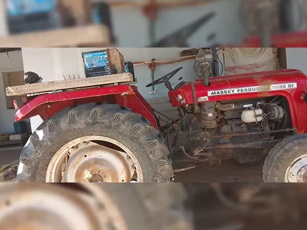 Massey Ferguson 1035 DI