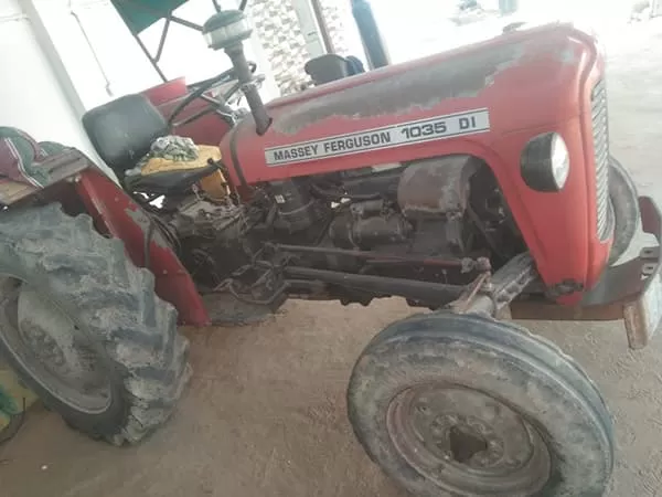 Tafe (Massey) Massey Ferguson 1035 DI