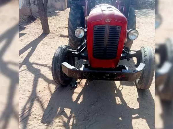 Tafe (Massey) Massey Ferguson 1035 DI