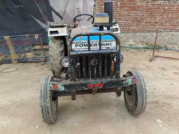 Powertrac 439 DS Super Saver 2009