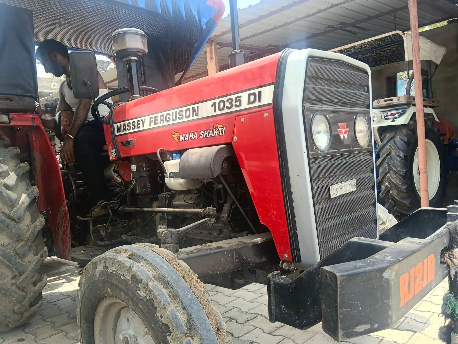 Tafe (Massey) Massey Ferguson 1035 DI Maha Shakti 2015