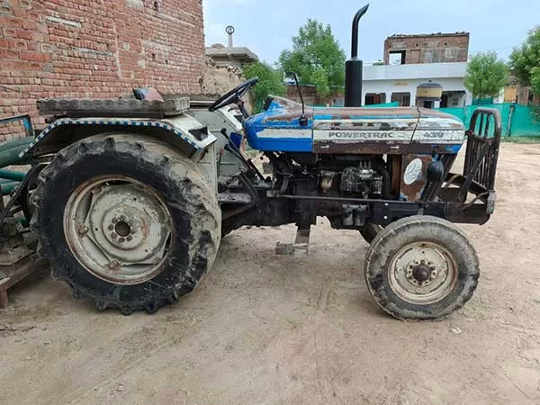 Powertrac 439 DS Super Saver 2009