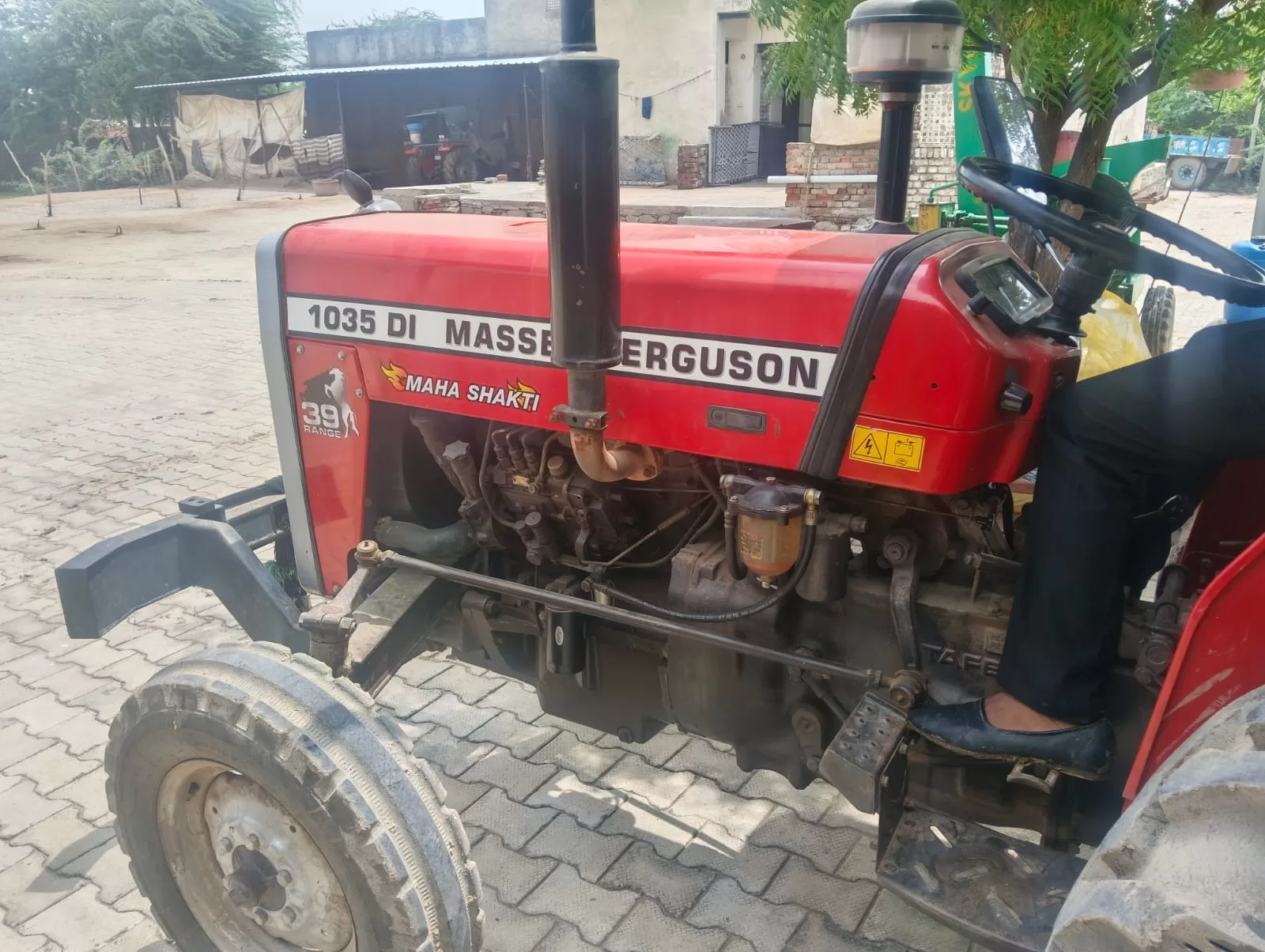 Tafe (Massey) Massey Ferguson 1035 DI Maha Shakti 2015