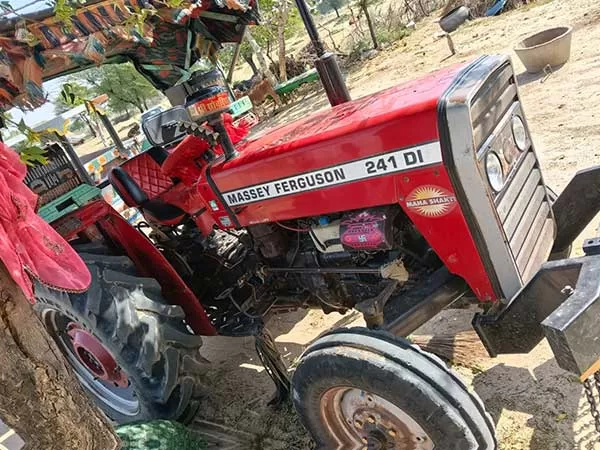 Tafe (Massey) Massey Ferguson 241 DI Maha Shakti 2013