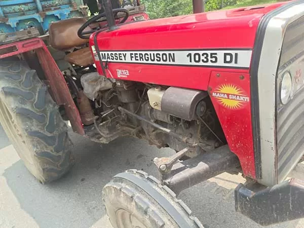 Tafe (Massey) Massey Ferguson 1035 DI Maha Shakti 2011
