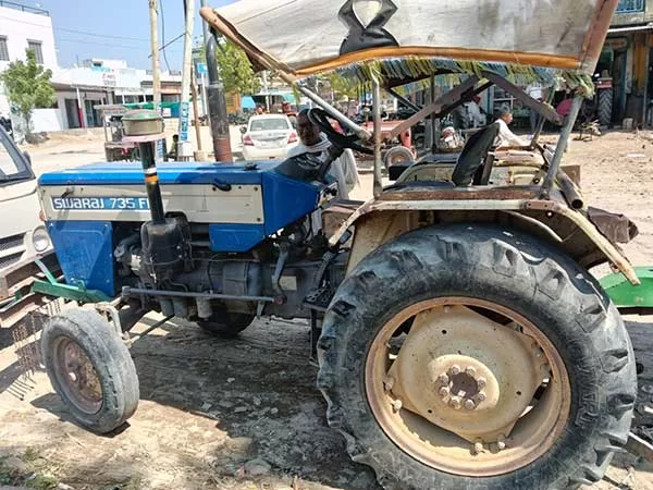 Swaraj 735 FE 2013
